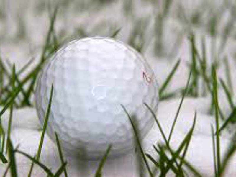 Nu gäller  Bollränna, vintergreener och provisoriska tees.